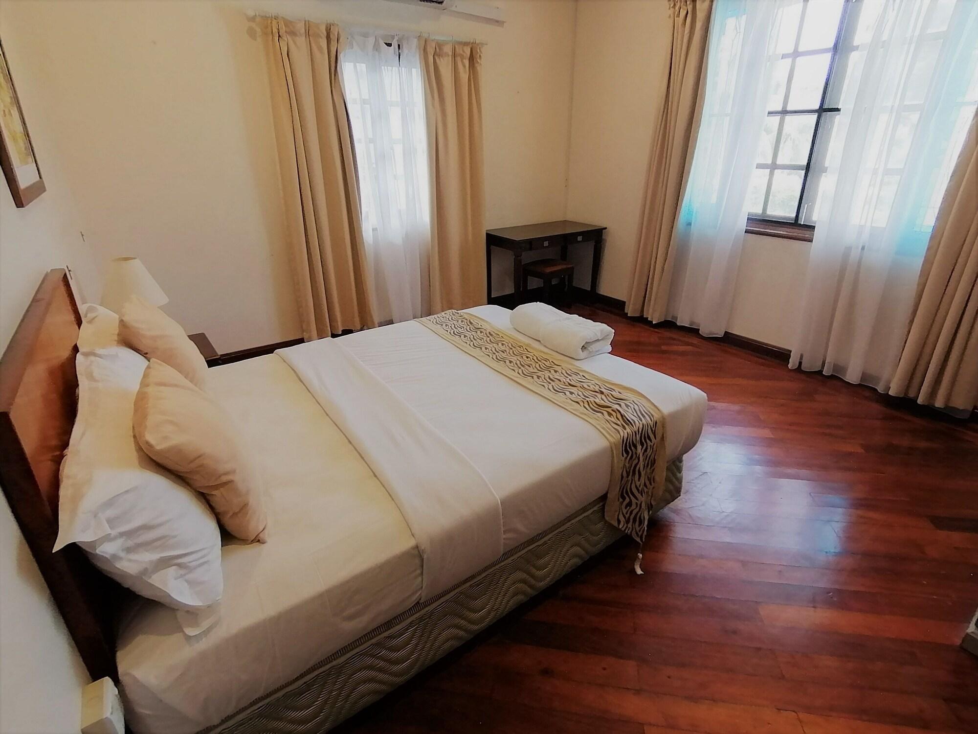 Tiara Labuan Hotel Dış mekan fotoğraf