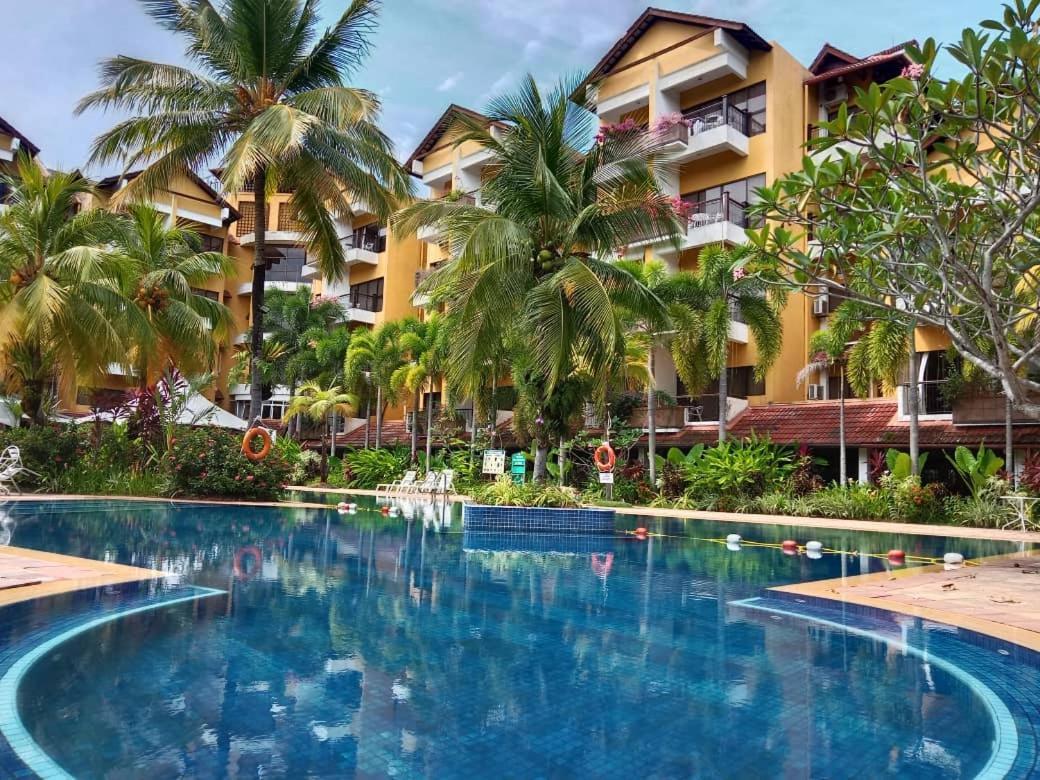Tiara Labuan Hotel Dış mekan fotoğraf