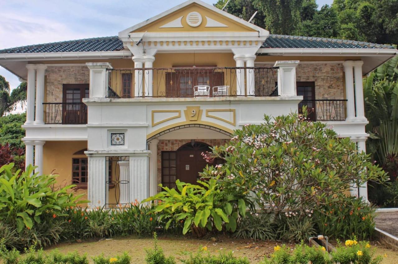 Tiara Labuan Hotel Dış mekan fotoğraf