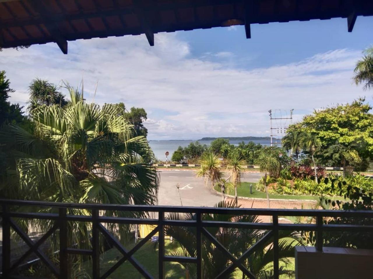 Tiara Labuan Hotel Dış mekan fotoğraf