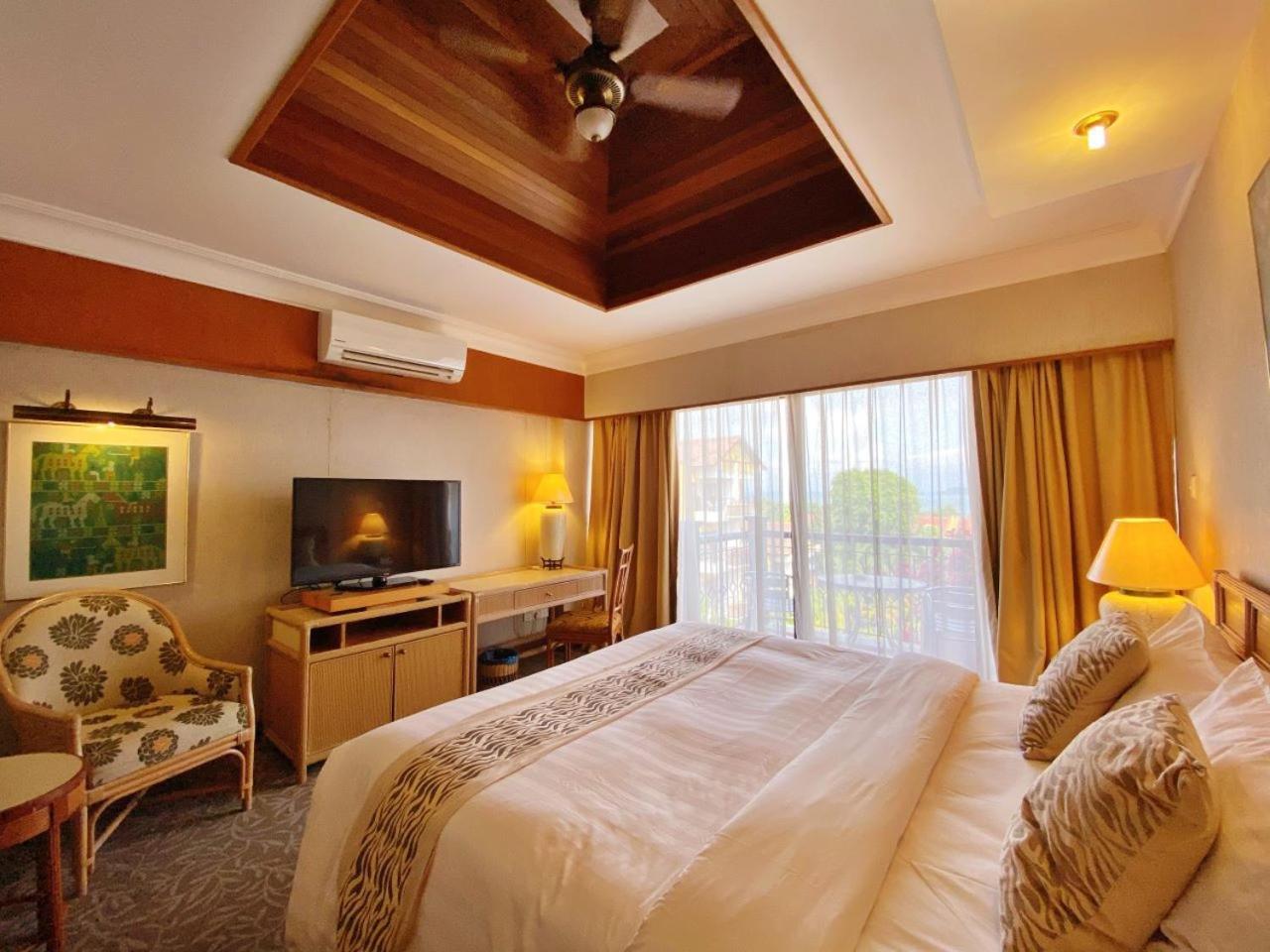 Tiara Labuan Hotel Dış mekan fotoğraf