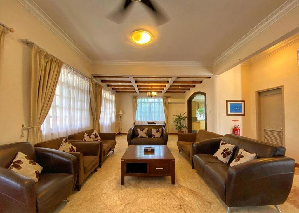 Tiara Labuan Hotel Dış mekan fotoğraf